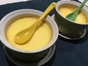 Recette-petites-cremes-a-la-coco