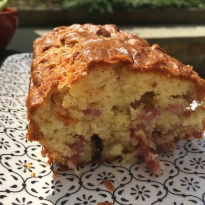 Recette-cake-aux-oignons-et-aux-lardons