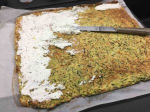 Recette-roule-de-courgettes-au-fromage-et-au-saumon-fume