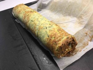 Recette-roule-de-courgettes-au-fromage-et-au-saumon-fume