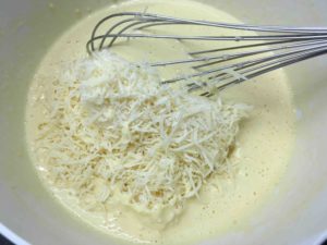 Recette-cake-au-jambon-et-aux-champignons-de-paris