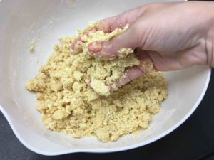 Recette-crumble-pommes-mures