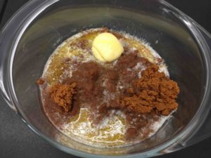 Recette-entremet-poire-mangue-craquant au speculoos
