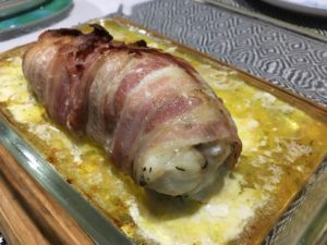 Recette rôti de lotte au lard et beurre de thym