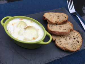 Recette oeufs pochés en cocotte au chèvre