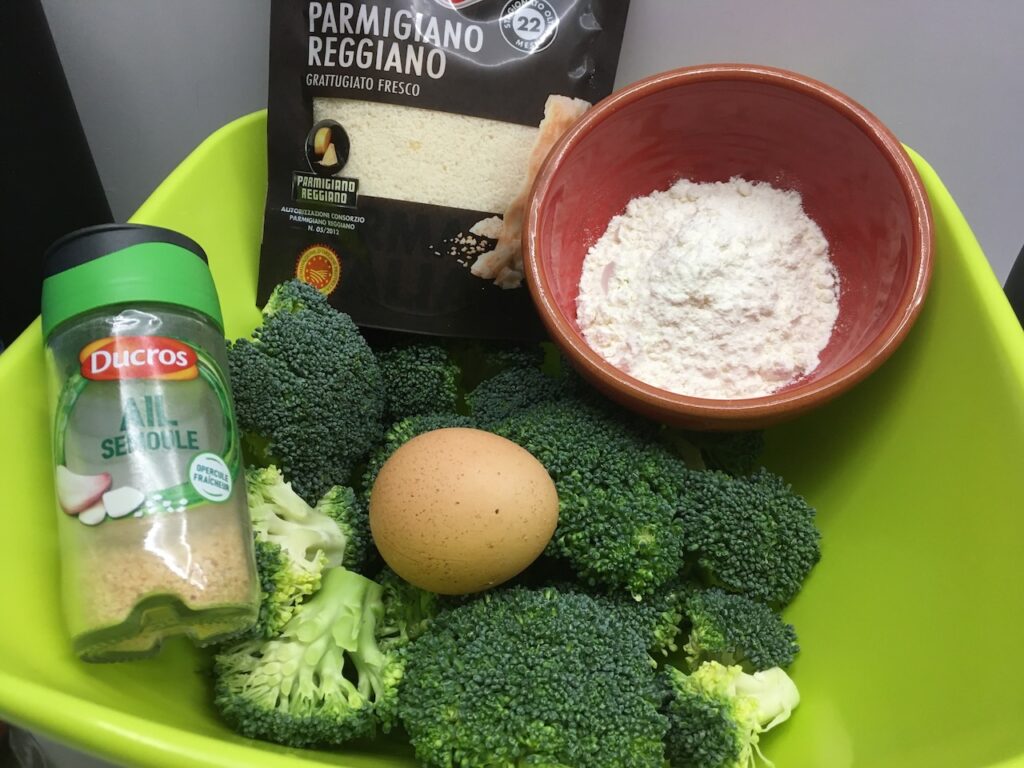 Recette galettes de brocoli au parmesan -Préparer tous les ingrédients nécessaires pour réaliser cette recette.