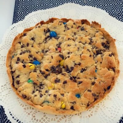 Recette tarte cookies aux pépites de chocolat et M&Ms