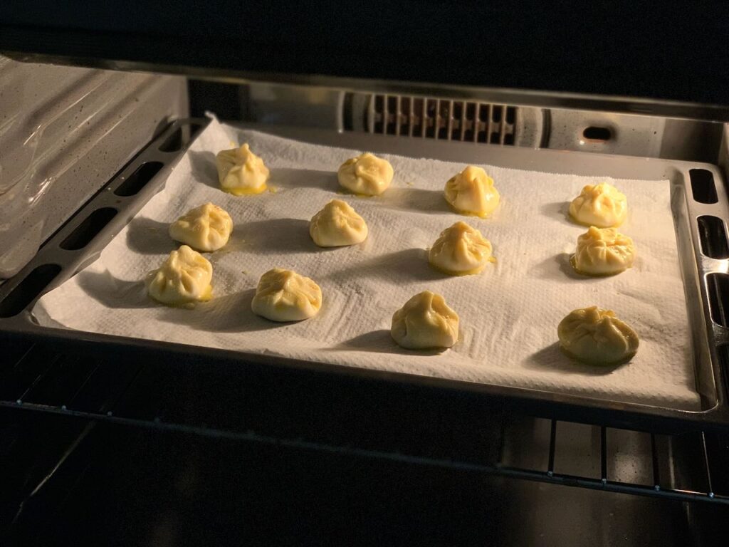 Recette balls au chorizo et à la vache qui rit -Mettre au four à 180°C pendant 35 minutes.