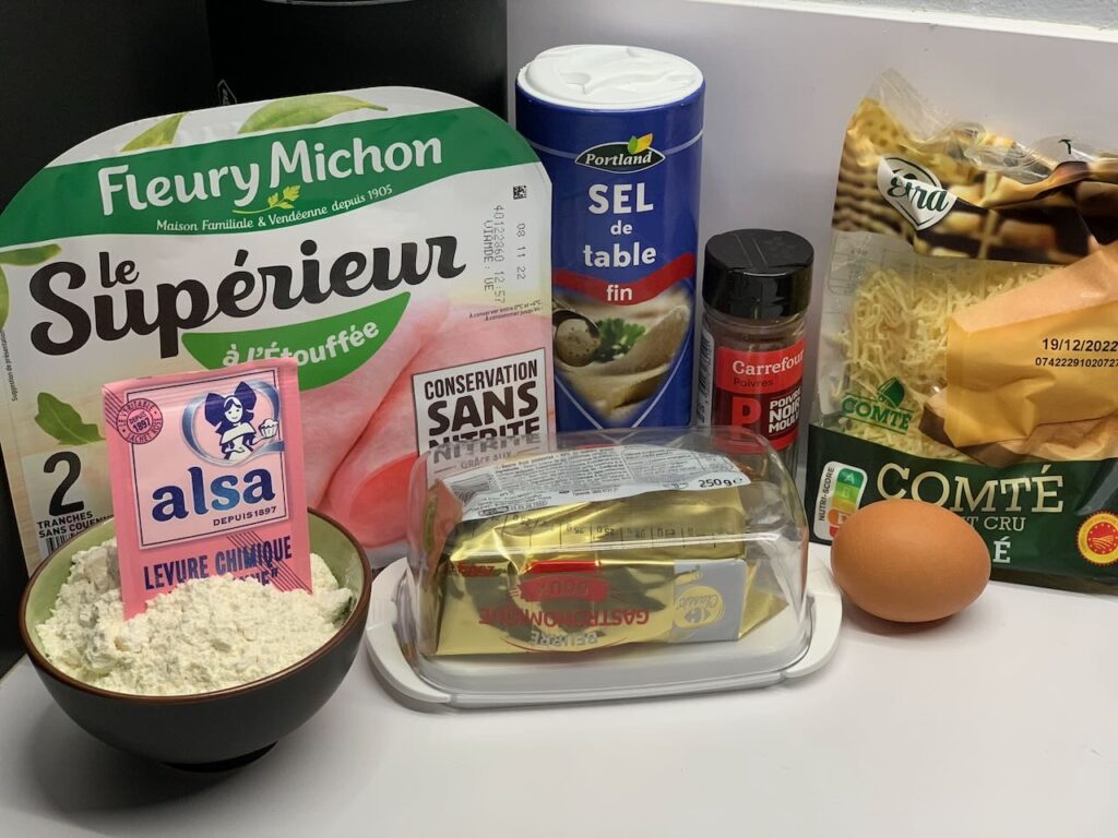 Recette cookies salés au jambon et comté -Préparer tous les ingrédients.